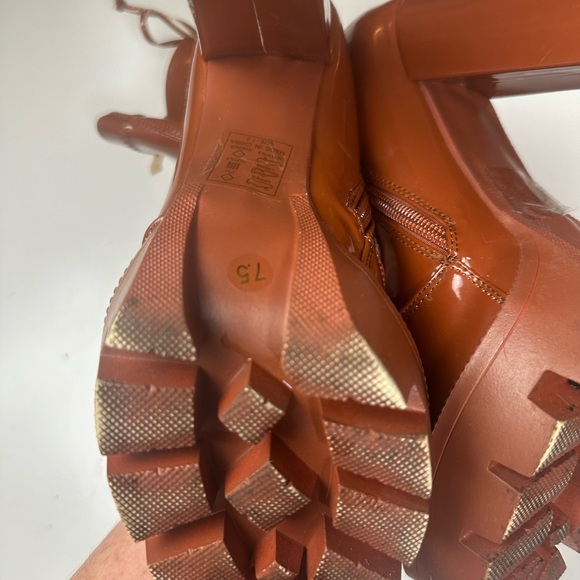 Azalea Wang X Dolls Kill Brown Patent Vegan Leather Rainy Days Boots 7.5 *READ* - Picture 14 of 16